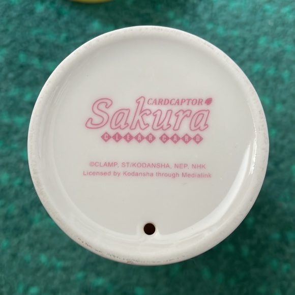 Card Captor Sakura ceramic coffee tumbler with silicone lid - Picture 5 of 7